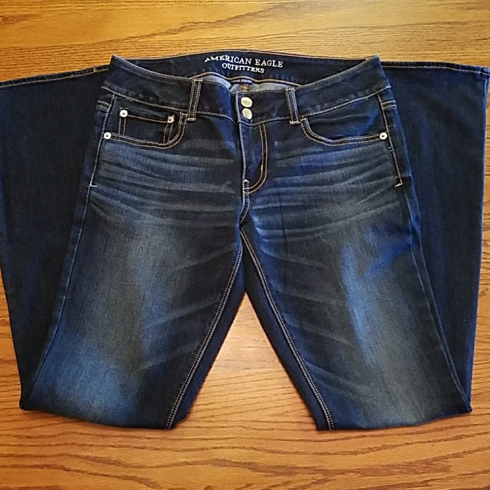 AE super stretch Artist jeans.